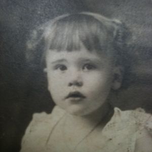 Meet your Posher, Adele